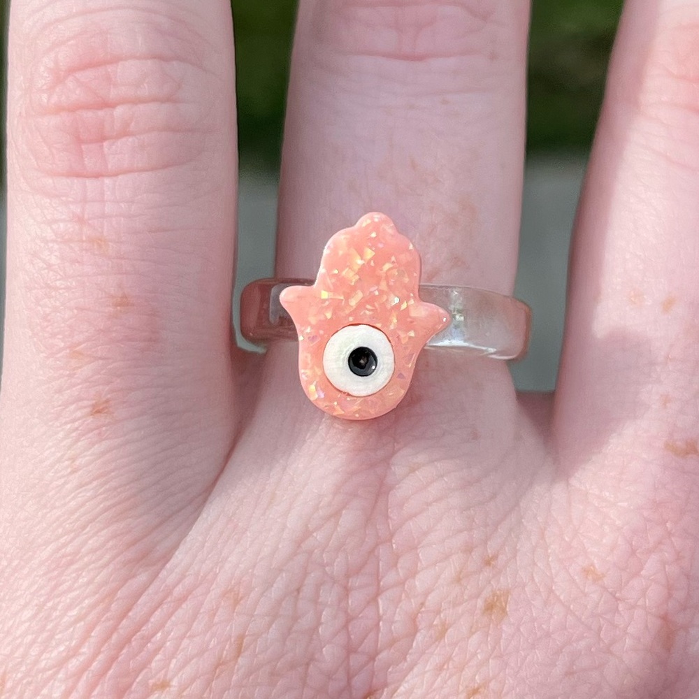 Hamsa Evil Eye Sparkle Ring Peach Y2K